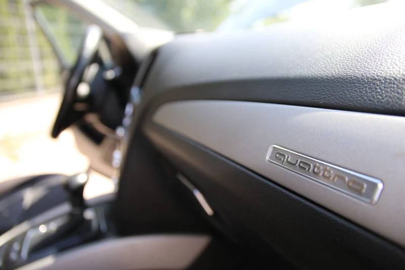 Audi Q5, снимка 8 - Автомобили и джипове - 52264040