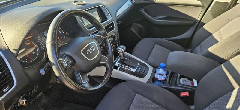 Audi Q5, снимка 5 - Автомобили и джипове - 52264040