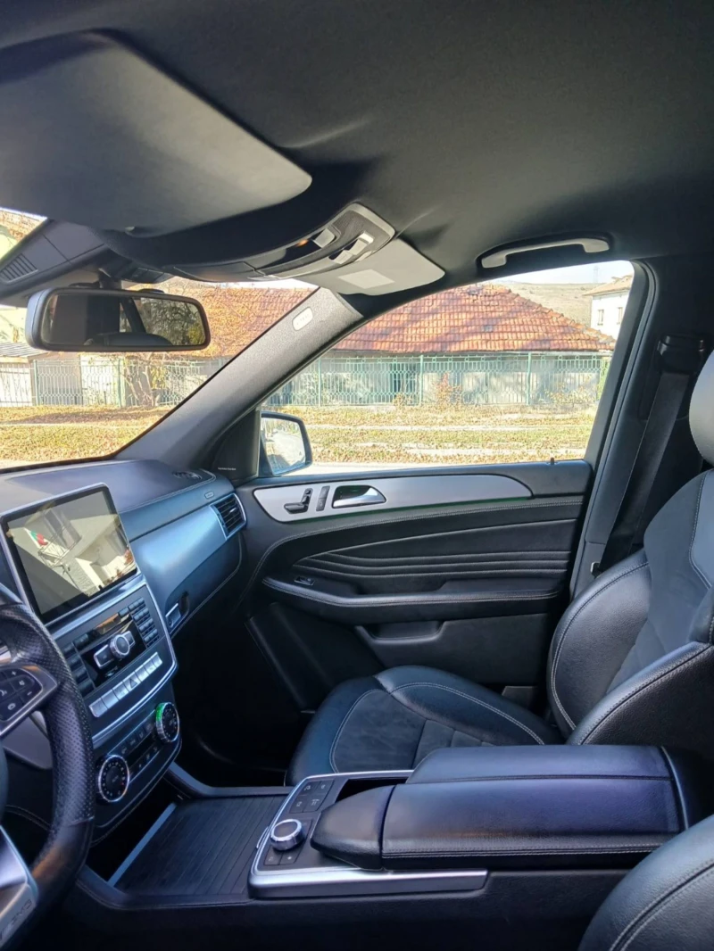 Mercedes-Benz ML 350, снимка 10 - Автомобили и джипове - 52255933