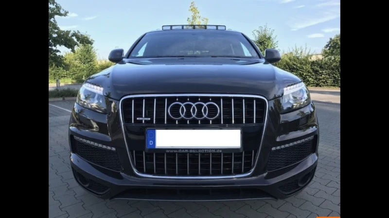 Audi Q7, снимка 7 - Автомобили и джипове - 52547312