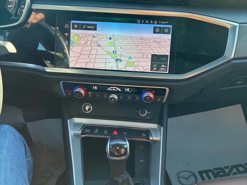 Audi Q3  Technik* ПАНОРАМА* ПОДГРЕВ* , снимка 9 - Автомобили и джипове - 53239536