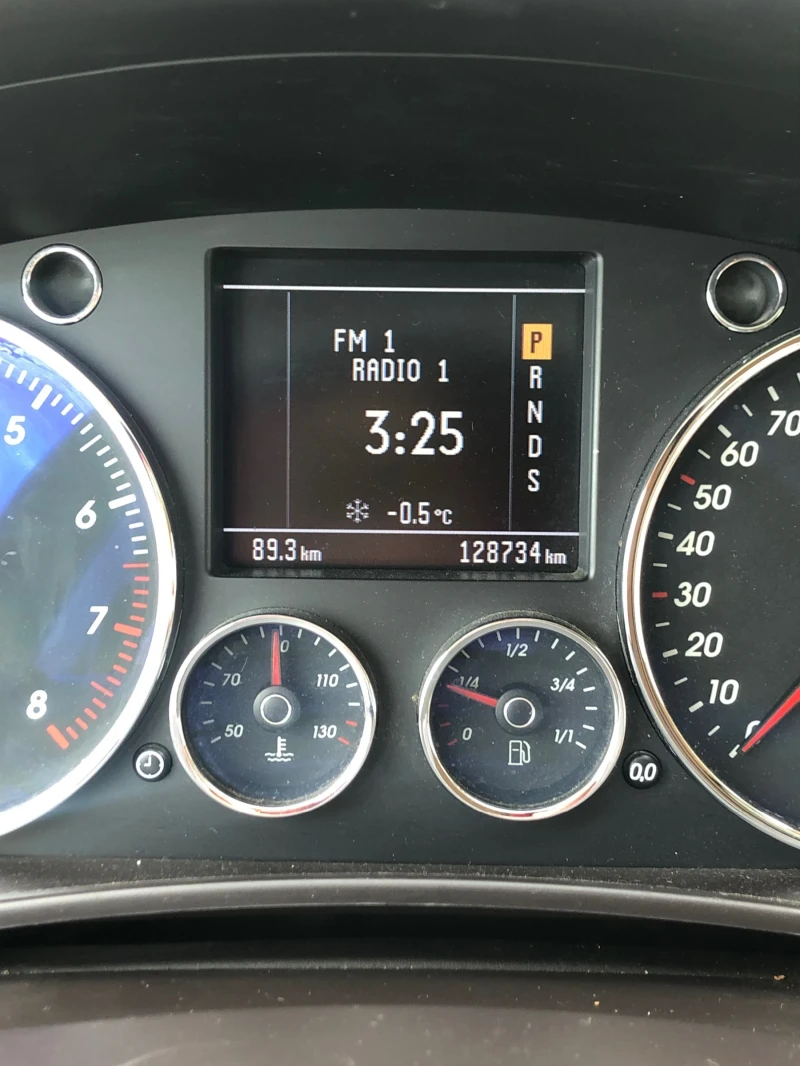 VW Touareg 128000км., снимка 12 - Автомобили и джипове - 53329586