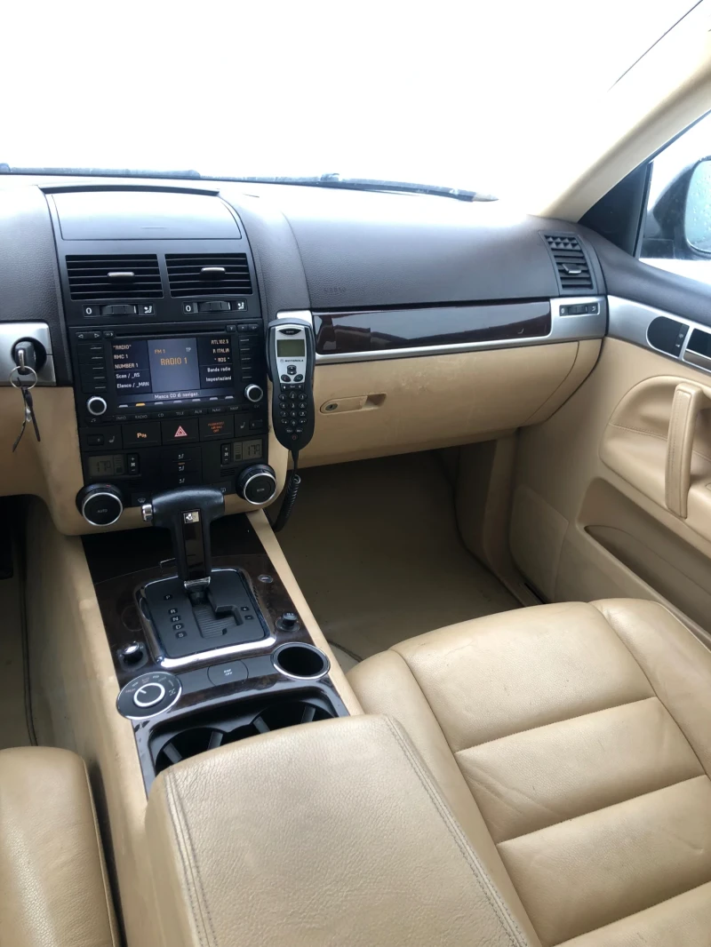 VW Touareg 128000км., снимка 7 - Автомобили и джипове - 53329586