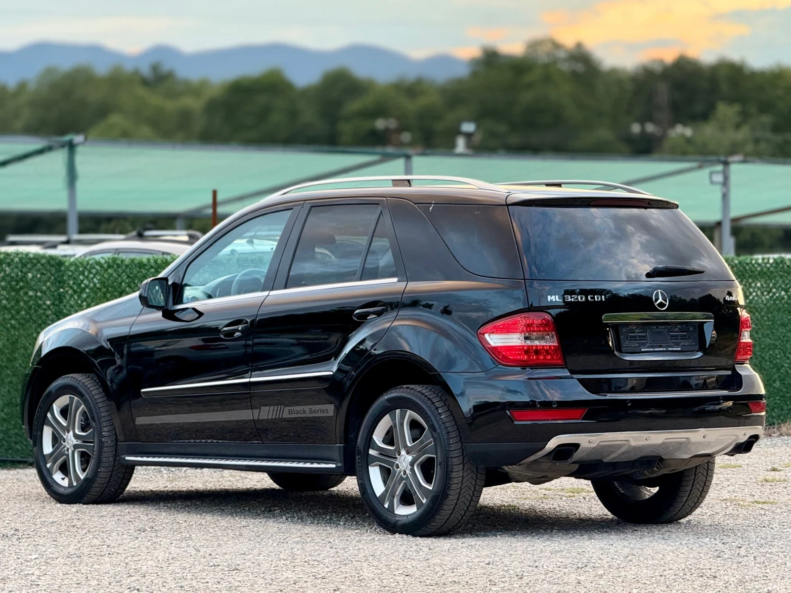 Mercedes-Benz ML 320 CDI * FACELIFT* НА ПРУЖИНИ* ТОП СЪСТОЯНИЕ*  - изображение 5