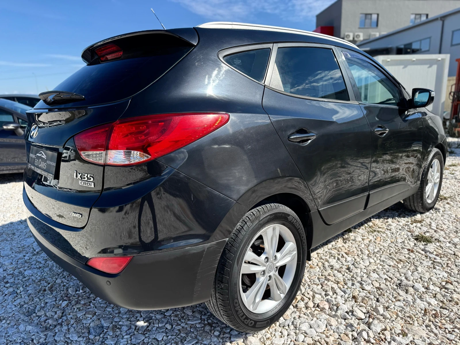 Hyundai IX35 2.0 CRDI / 4WD / PARKTRONIC / BLUETOOTH  - изображение 8