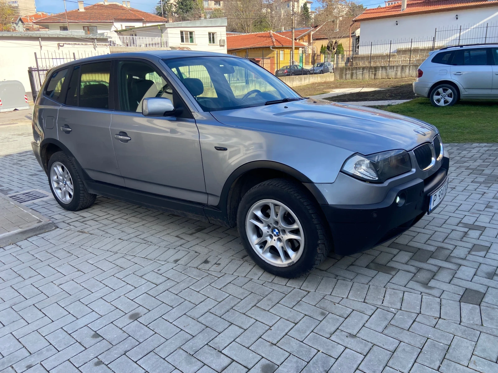 BMW X3 2.0D - изображение 3