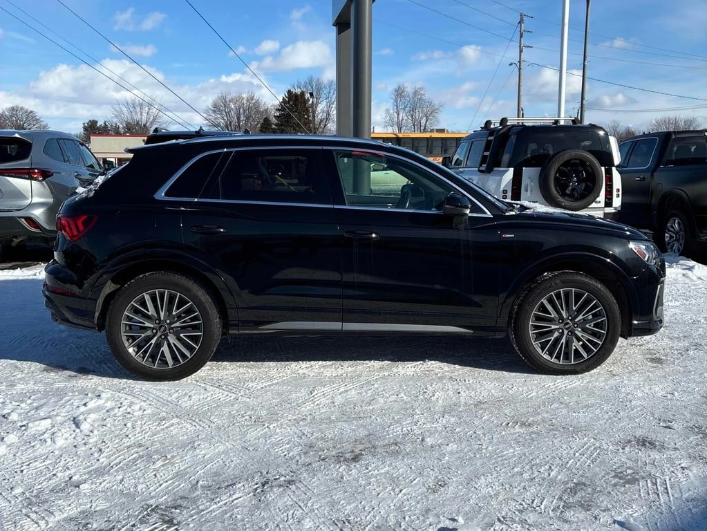 Audi Q3  Technik* ПАНОРАМА* ПОДГРЕВ*  - изображение 3