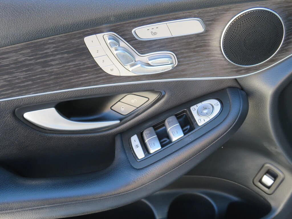 Mercedes-Benz GLC 300 Coupe 4MATIC* ����������* (���� �� ��)  | Mobile.bg � ����������� 13