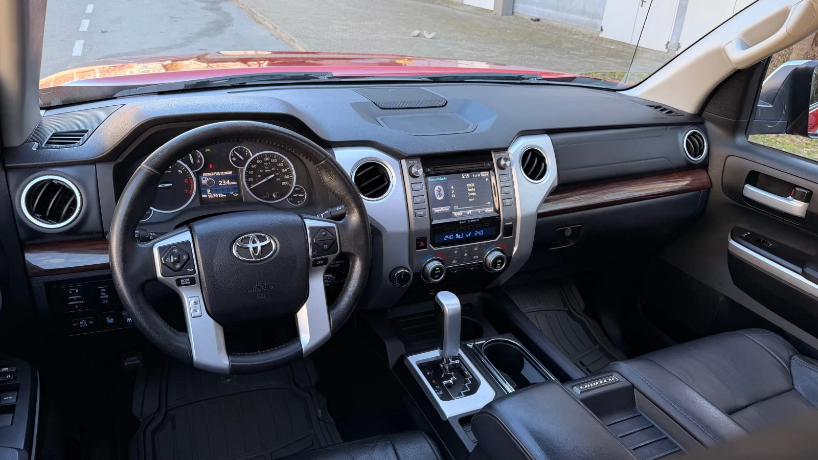 Toyota Tundra 5.7 V8 LIMITED/4�4/����/����/�������/������* * *  | Mobile.bg � ����������� 10