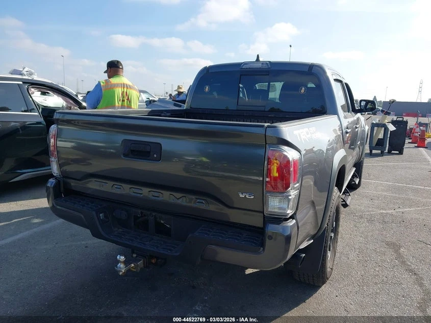 Toyota Tacoma 3.5l Trd Off-Road, снимка 4 - Автомобили и джипове - 54314484