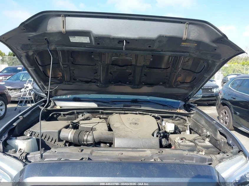 Toyota Tacoma 3.5l Trd Off-Road, снимка 10 - Автомобили и джипове - 54314484