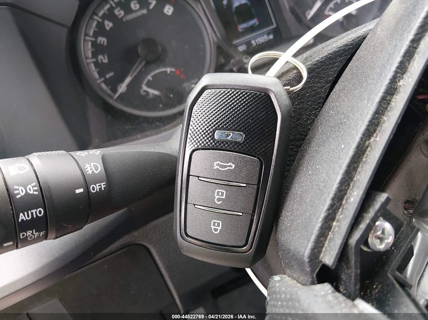 Toyota Tacoma 3.5l Trd Off-Road, снимка 11 - Автомобили и джипове - 54314484