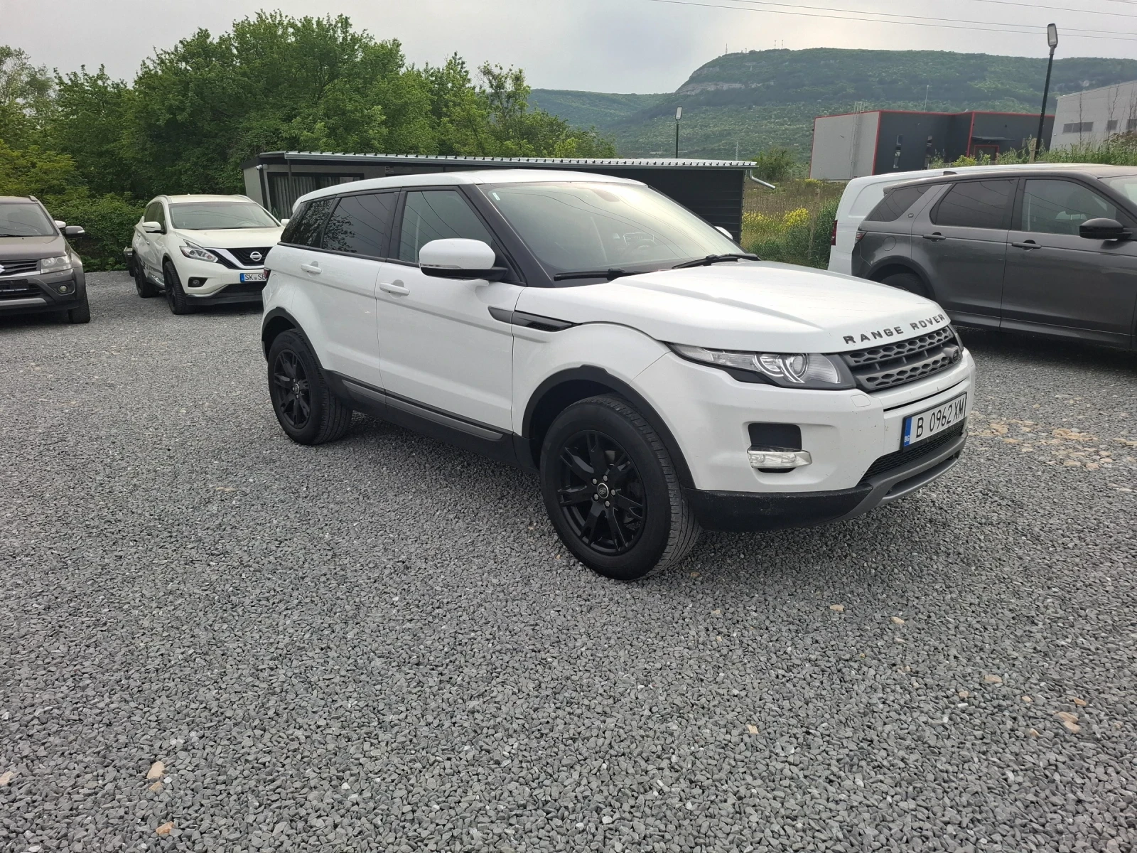 Land Rover Range Rover Evoque, снимка 4 - Автомобили и джипове - 54490693