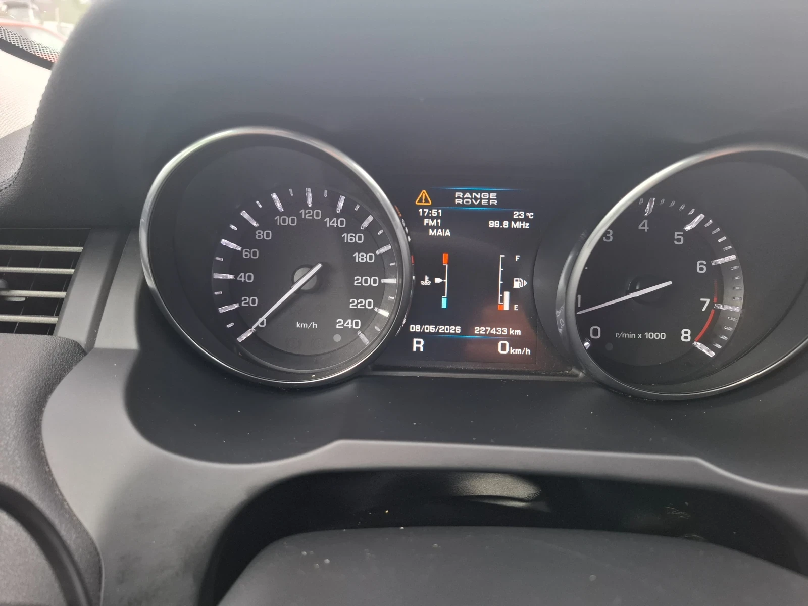 Land Rover Range Rover Evoque, снимка 10 - Автомобили и джипове - 54490693