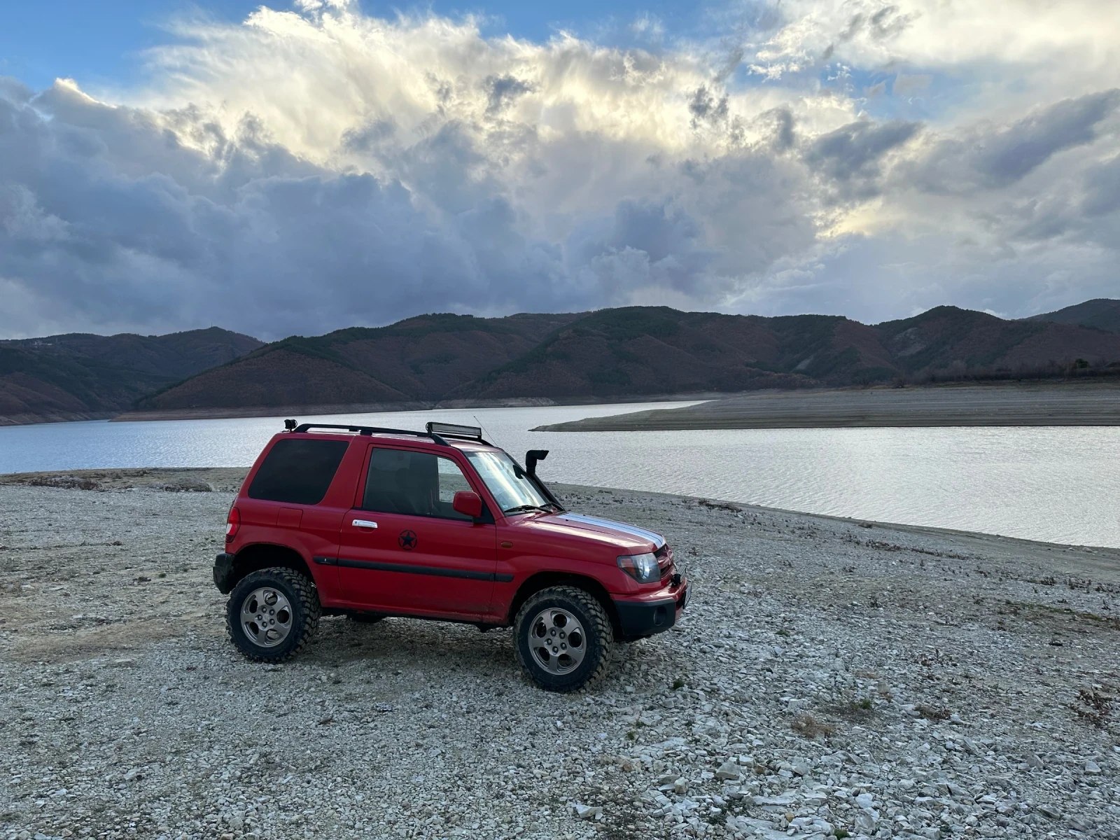 Mitsubishi Pajero pinin 1.8 gdi pajero pinin, снимка 3 - Автомобили и джипове - 54806651