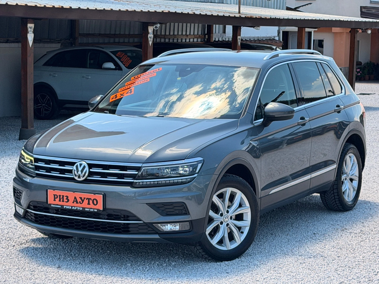 VW Tiguan 2.0TDI* NAVI* AVTOMAT* LIZING, снимка 14 - Автомобили и джипове - 55012615