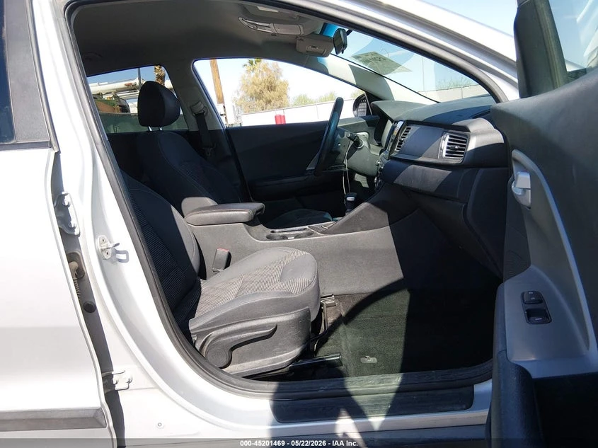 Kia Niro 1.6L I-4 DI, DOHC, VVT, 104HP Front Wheel Drive | Mobile.bg � ����������� 5