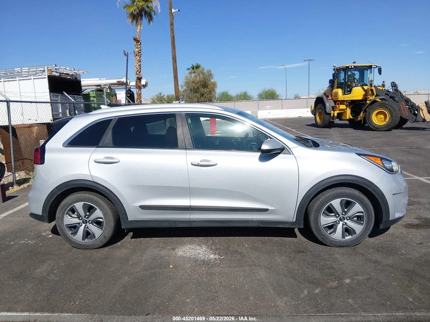 Kia Niro 1.6L I-4 DI, DOHC, VVT, 104HP Front Wheel Drive | Mobile.bg � ����������� 13