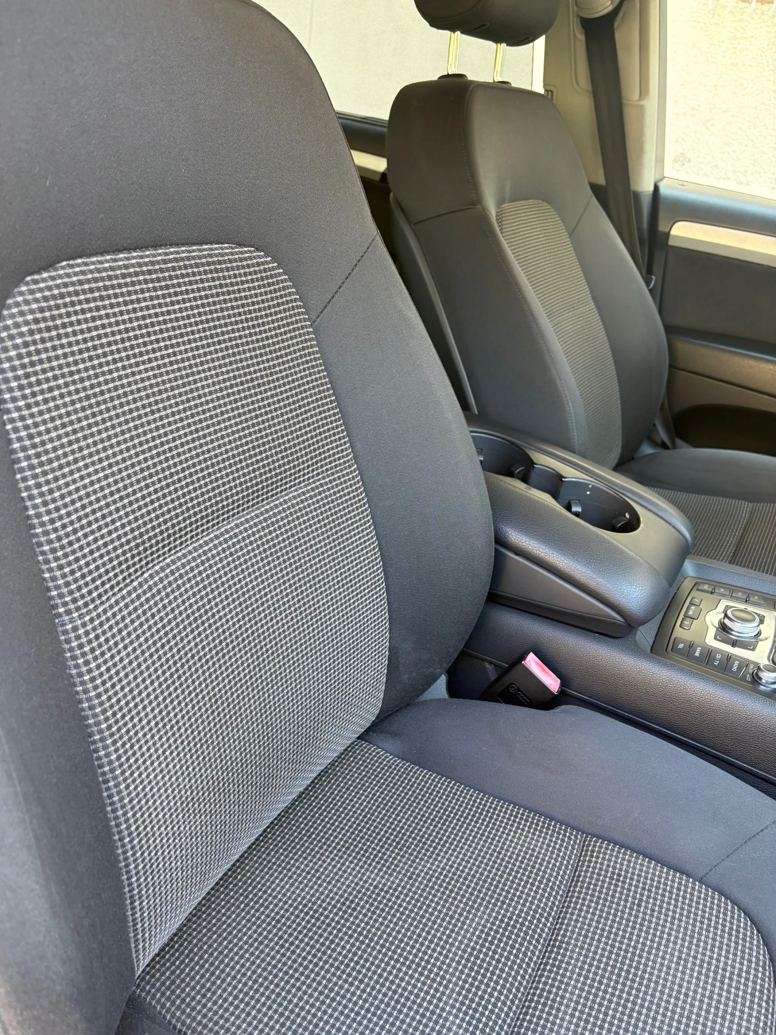 Audi Q7, снимка 7 - Автомобили и джипове - 55681764