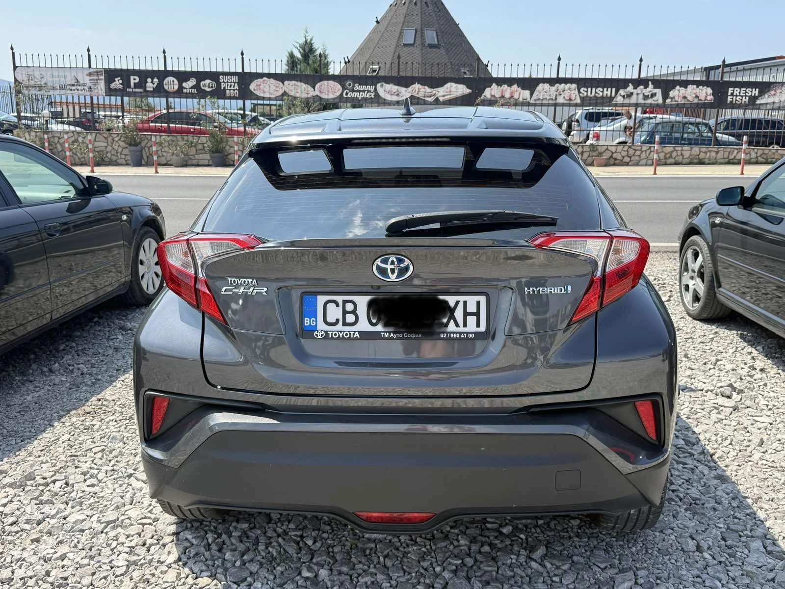 Toyota C-HR, снимка 3 - Автомобили и джипове - 55838678