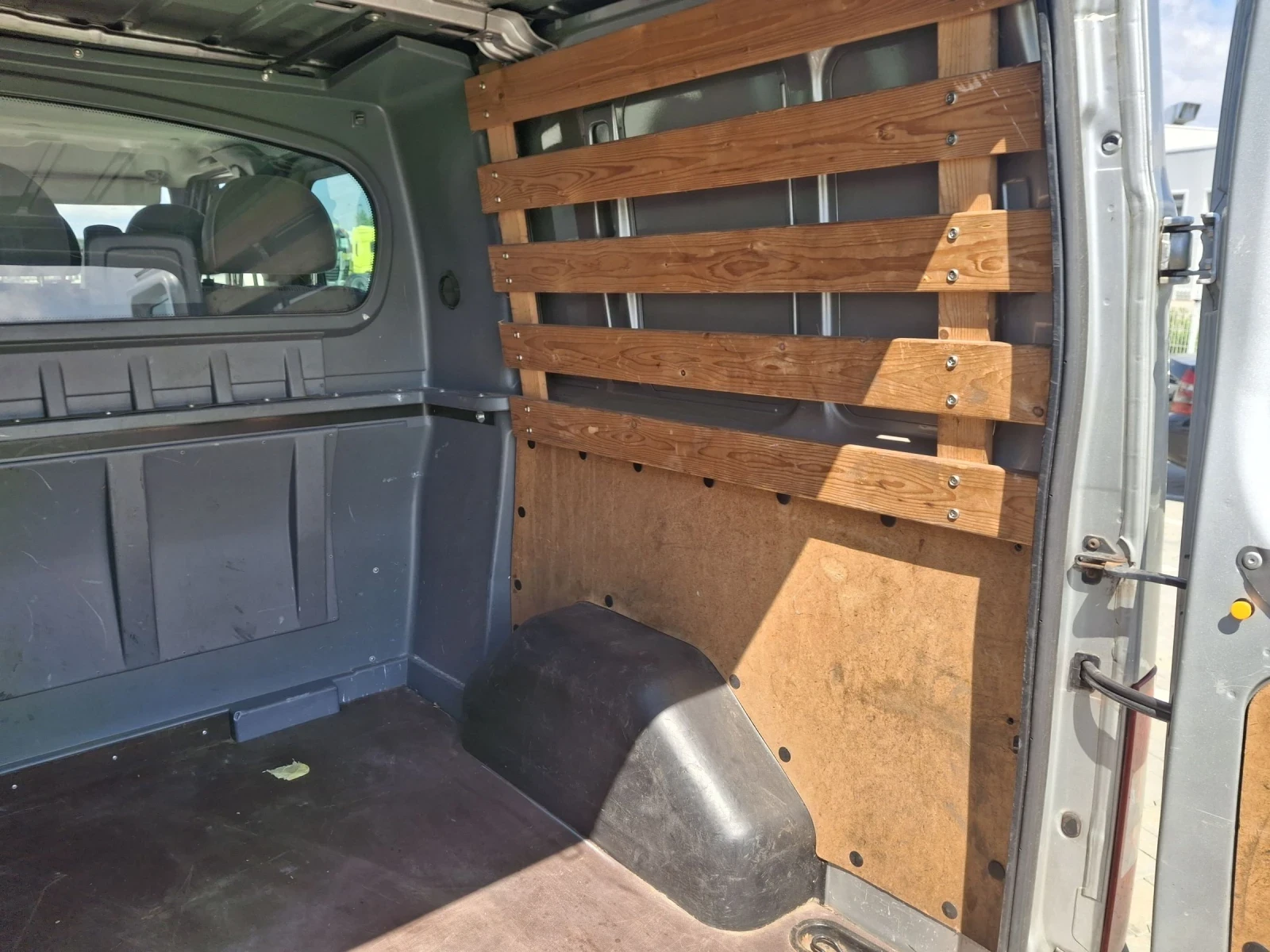 Ford Transit  - изображение 10