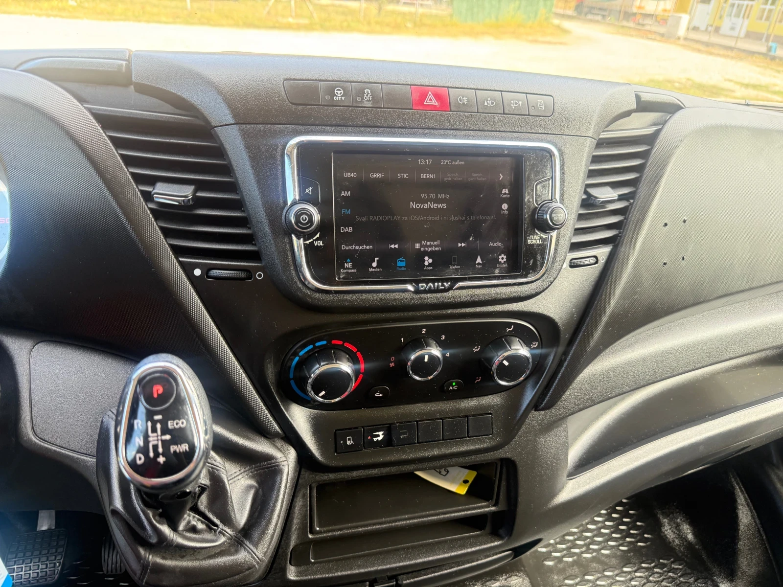 Iveco 35s18 35S18 HI-MATIK БОРД КЛИМА 4.10М МЕЖДУОСИЕ, снимка 16 - Бусове и автобуси - 54298399
