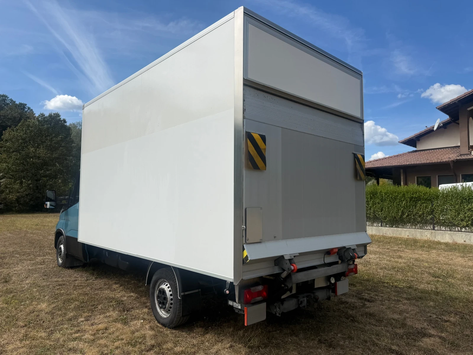 Iveco 35s18 35S18 HI-MATIK БОРД КЛИМА 4.10М МЕЖДУОСИЕ, снимка 6 - Бусове и автобуси - 54298399
