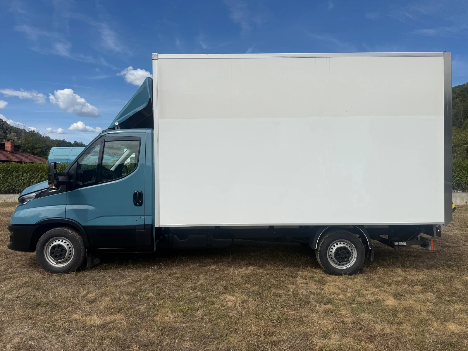 Iveco 35s18 35S18 HI-MATIK БОРД КЛИМА 4.10М МЕЖДУОСИЕ, снимка 5 - Бусове и автобуси - 54298399