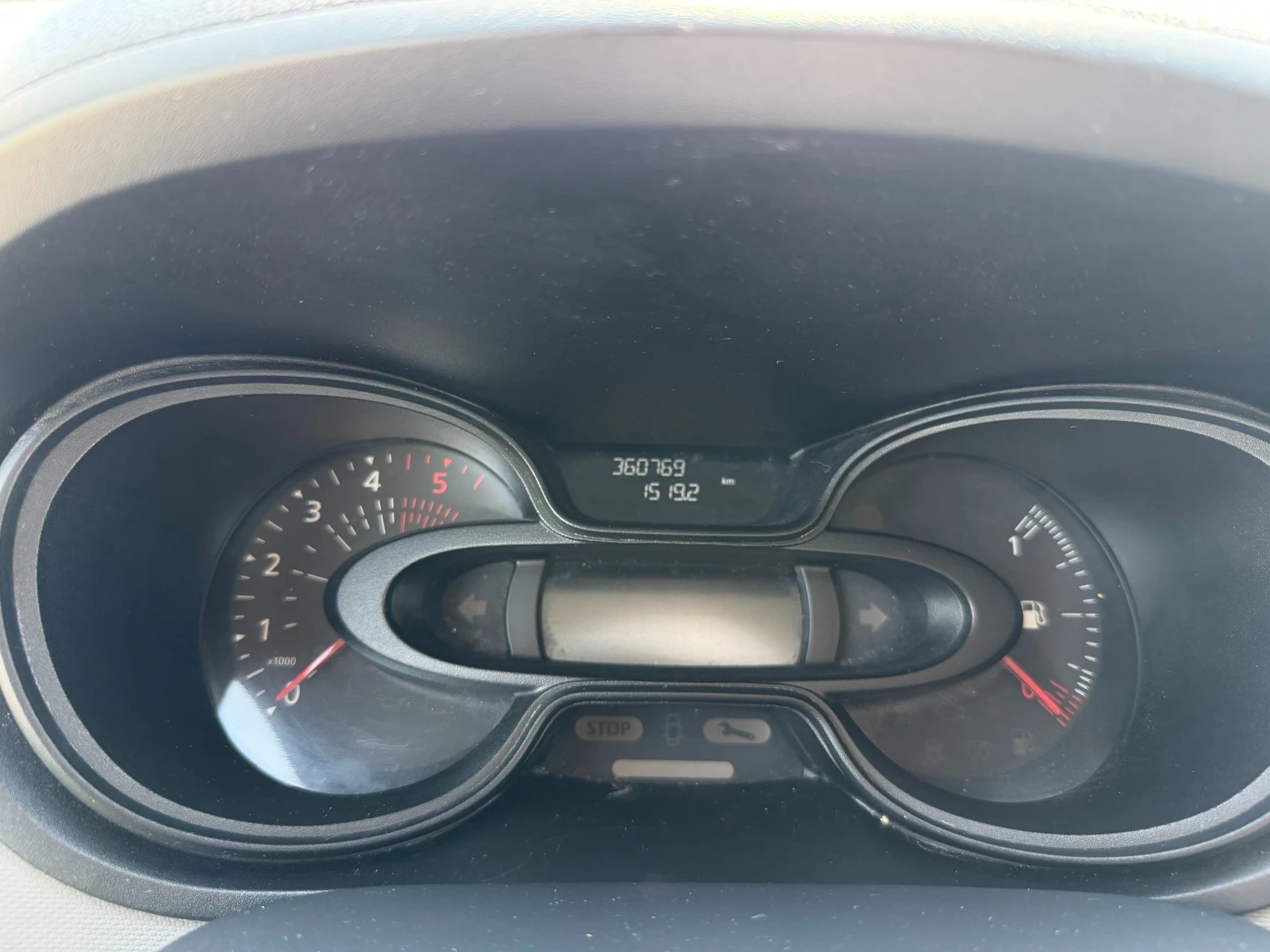 Renault Trafic 1.6, снимка 8 - Бусове и автобуси - 54345444