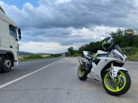 Yamaha YZF-R1 | Mobile.bg    7