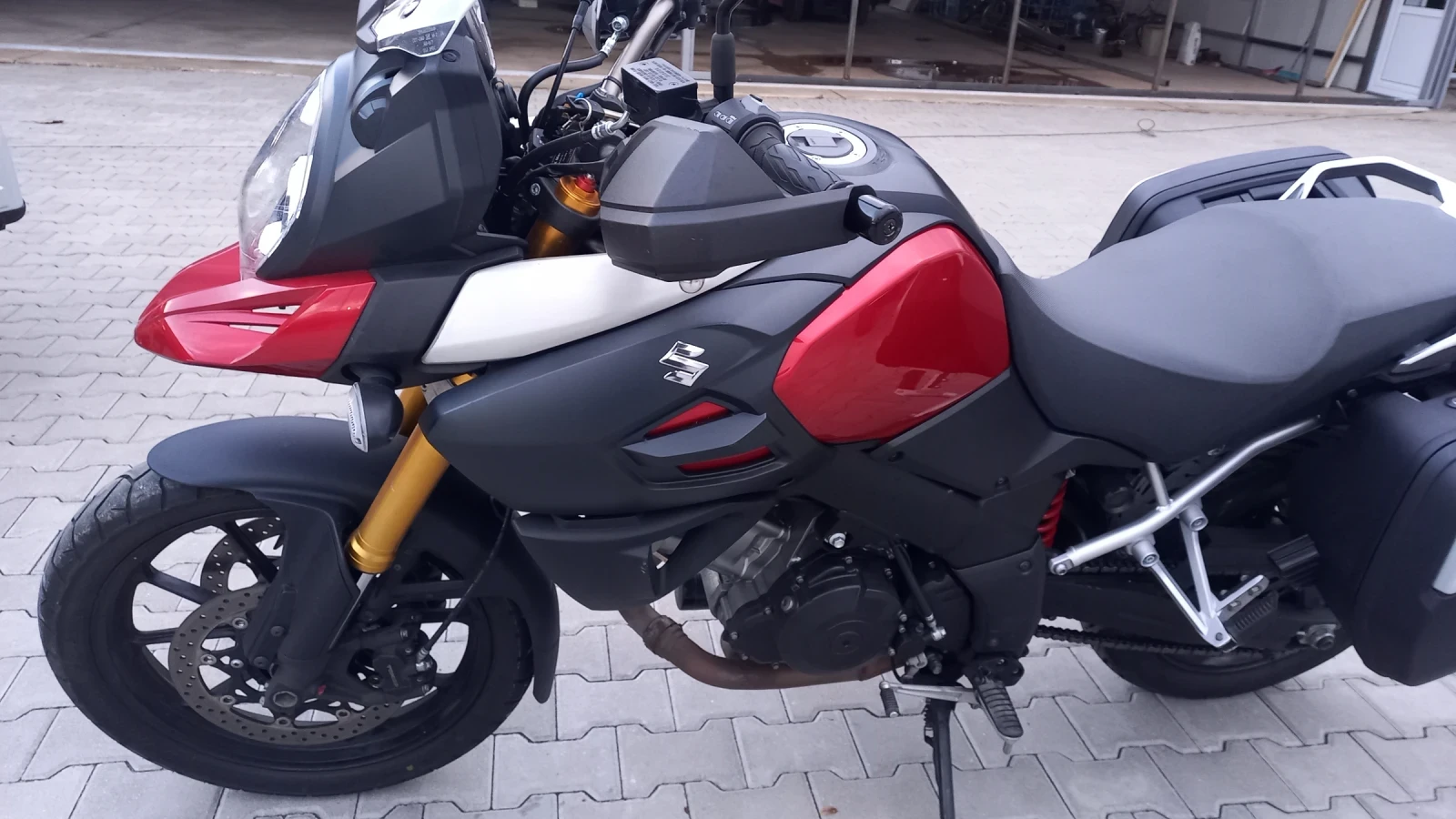 Suzuki V-strom DL 1000 A 20000 KM. - изображение 5