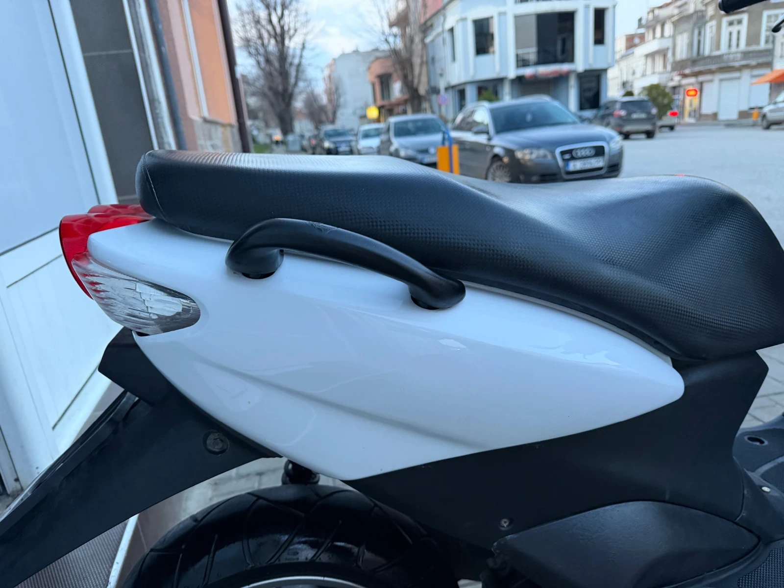 Yamaha Neos 50, снимка 8 - Мотоциклети и мототехника - 53977925