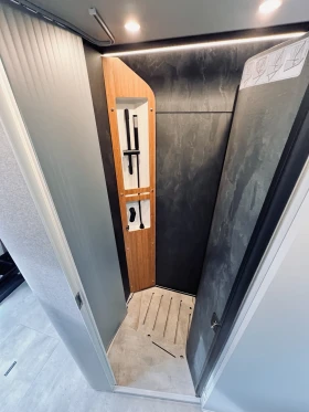  HYMER / ERIBA 4X4 Venture S    | Mobile.bg    16