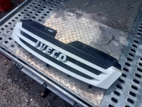 Оригинална бяла решетка/маска за Iveco Daily до 2012г., снимка 1