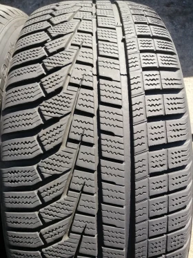 Гуми Зимни 225/55R16, снимка 1 - Гуми и джанти - 47391085