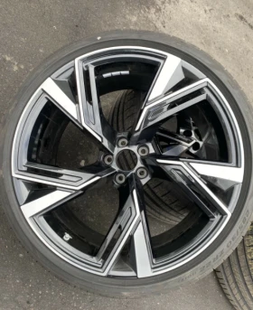   285/30R22  Audi Rs6 | Mobile.bg    3