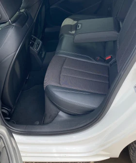 Audi A4 40 TDI Quattro 3xS-Line / Matrix / Virtual cockpit, снимка 13