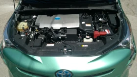 Toyota Prius IV та Генерация, снимка 6