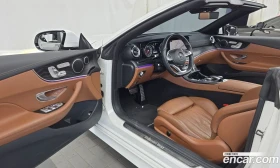 Mercedes-Benz E 220 Cabriolet, снимка 13