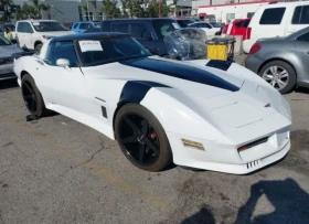 Chevrolet Corvette  1