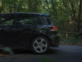 VW Golf 2.0T GTI - 9000 € / 17602.47 лв. - 98448541 8
