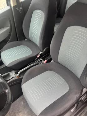 Fiat Punto 1.2i Grande Punto  - 1400 € / 2738.16 лв. - 93214984 9