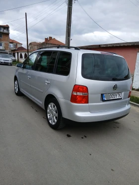 VW Touran - 2700 € / 5280.74 лв. - 59198872 3