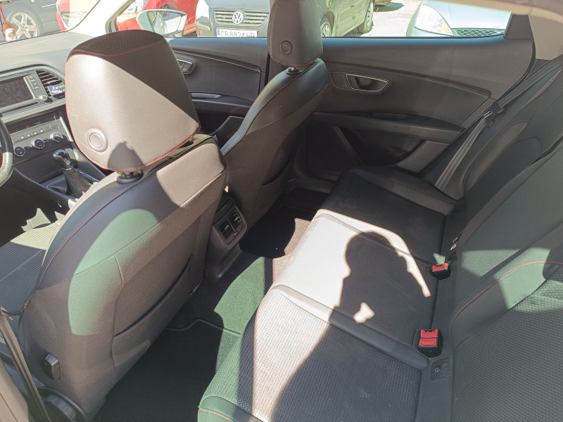Seat Leon 2.0TDI FR, снимка 13 - Автомобили и джипове - 45197950