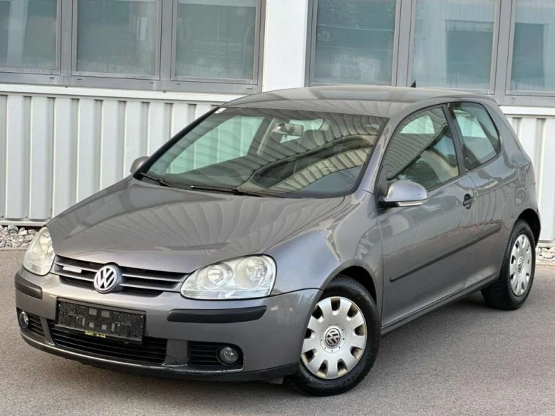 VW Golf  5 Bluemotion 1.9tdi НОВ ВНОС/КОЛАТА Е РЕГИСТРИРАН, снимка 1 - Автомобили и джипове - 47210188