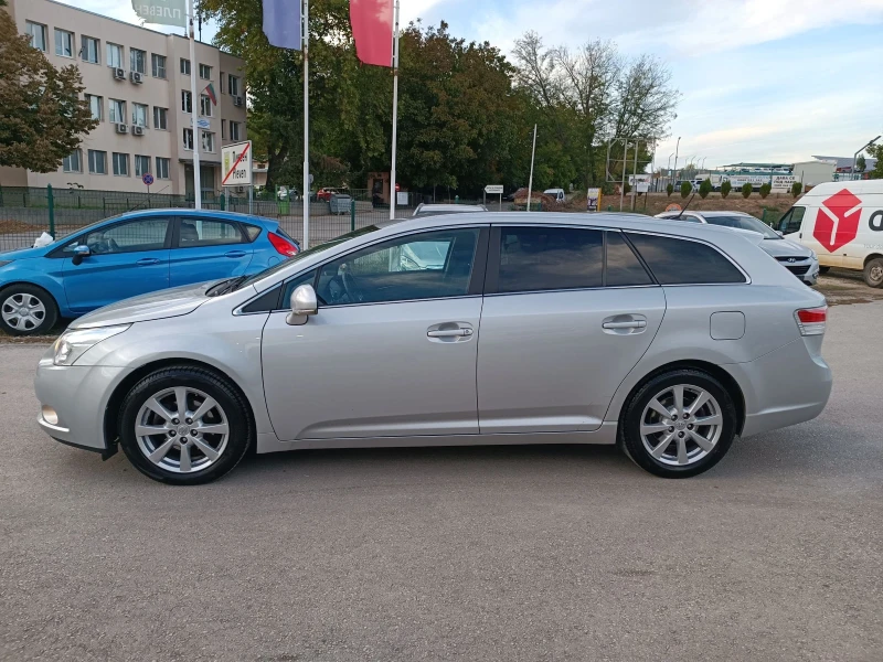 Toyota Avensis 2.0i-152кс-ШВЕЙЦАРИЯ-РЪЧКА-6ск-FULL екстри-Keyless, снимка 7 - Автомобили и джипове - 47456166