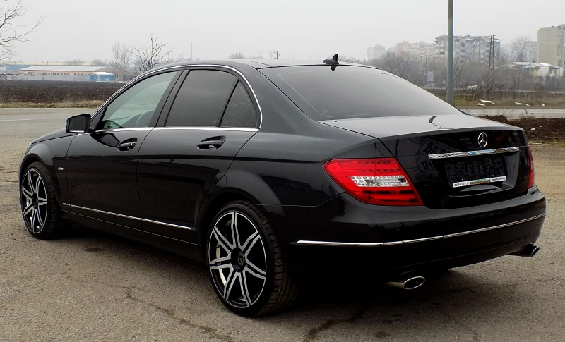 Mercedes-Benz C 300 CDi/231к./4MATIC/FACELIFT, снимка 5 - Автомобили и джипове - 49292039