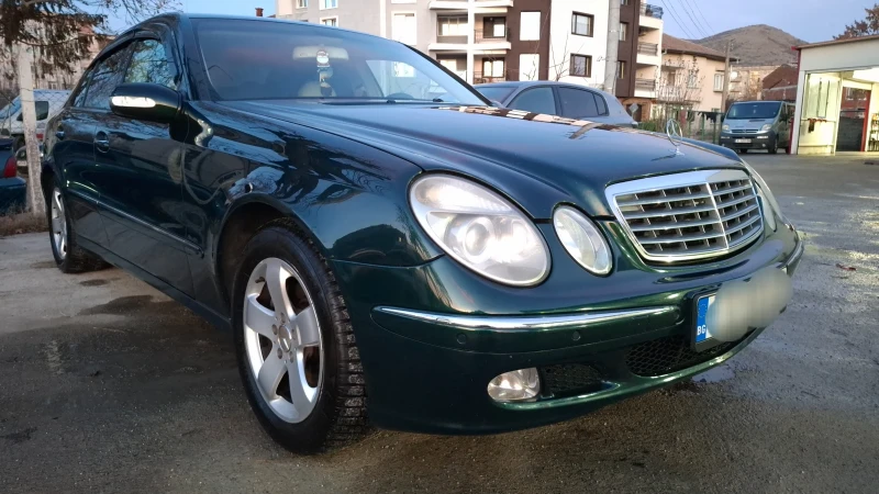 Mercedes-Benz E 270, снимка 1 - Автомобили и джипове - 49357104