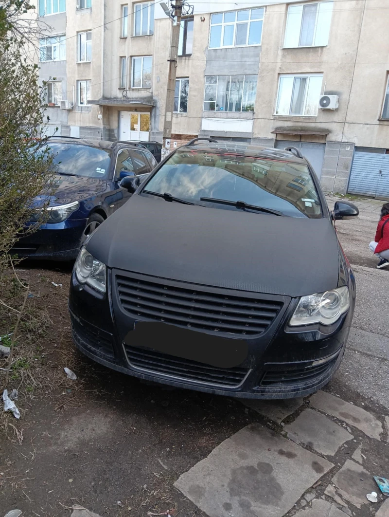 VW Passat, снимка 1 - Автомобили и джипове - 49412983