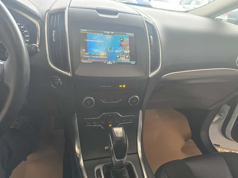 Ford S-Max 2.0Автомат.Топ изпълнение, снимка 10 - Автомобили и джипове - 52628166